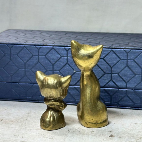 Vintage brass cat figurines set of 2 used
