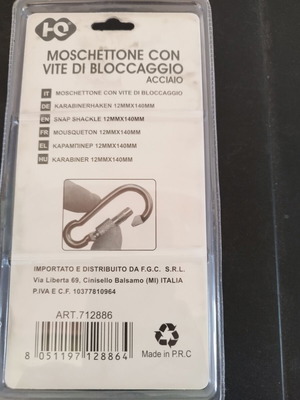 Hook carabiner new for multiple uses
