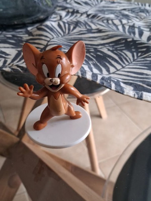 Tom and Jerry figure like new