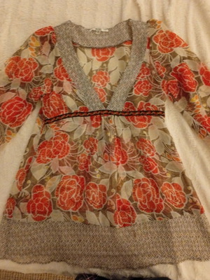 Bershka women's tunic like new, size L, multicolored