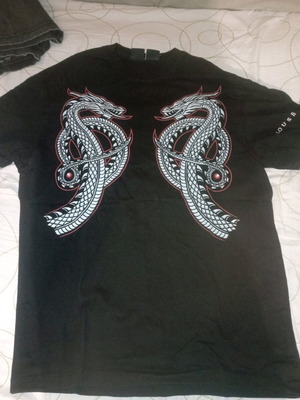 House of Dragon t shirt Bershka like new, black and red, size S
