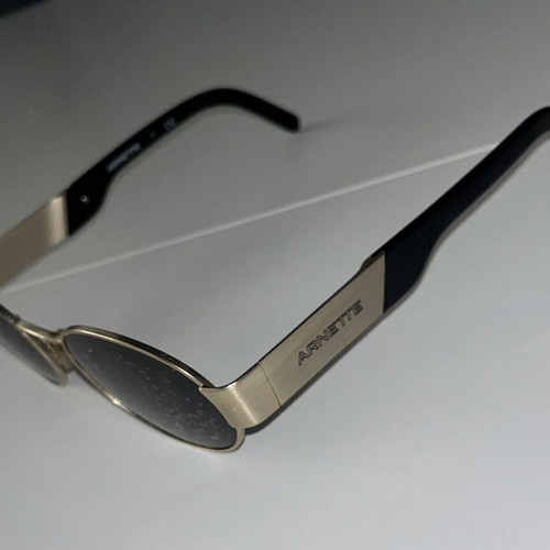 Arnette Lars oval sunglasses, metal and plastic frame