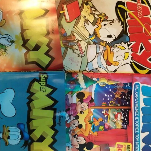 Disney comics collection of 13 used with collectible poster set