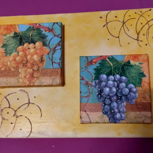 Decoupage frame like new, 30×40 cm, one large and two small canvases