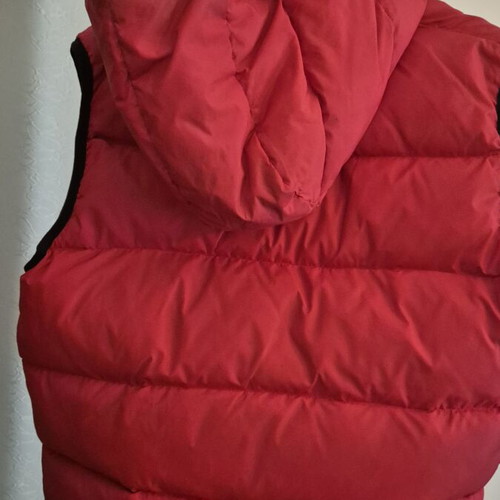 Zara sleeveless hooded vest like new, red, XL