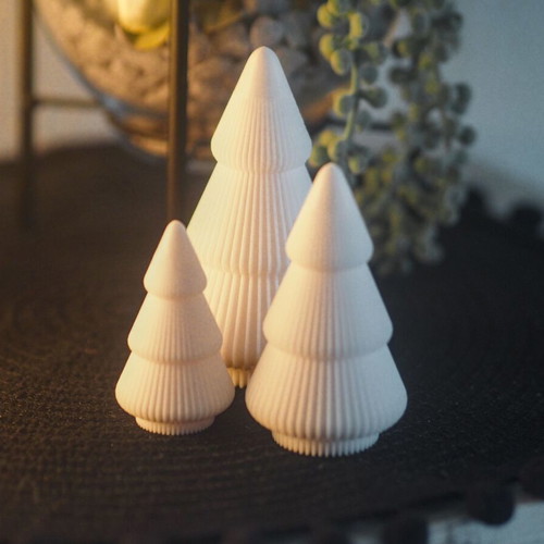 Modern Christmas Trees new, set of 3 pieces
