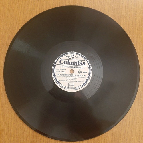 Doris Day 78 rpm record like new