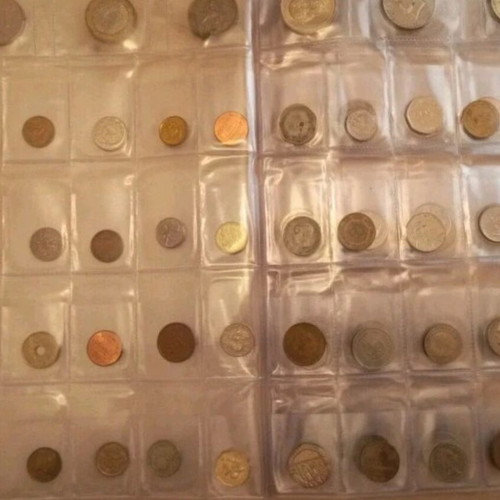 Coin album used with 159 coins from various countries
