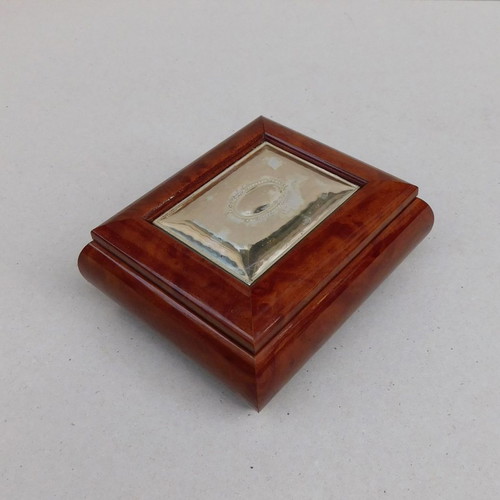 Music box wooden with silver front Japanese made Sankyo