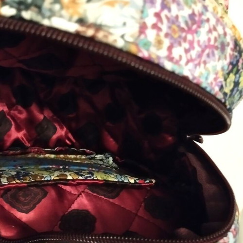 Patchwork Necessaire Handmade, like new, multicolor fabric cylinder bag