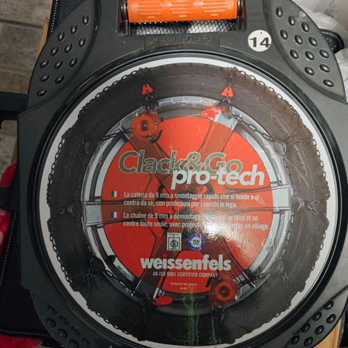 Weissenfels Clack & Go Pro-tech 9mm anti-slip chains like new, 2 pcs