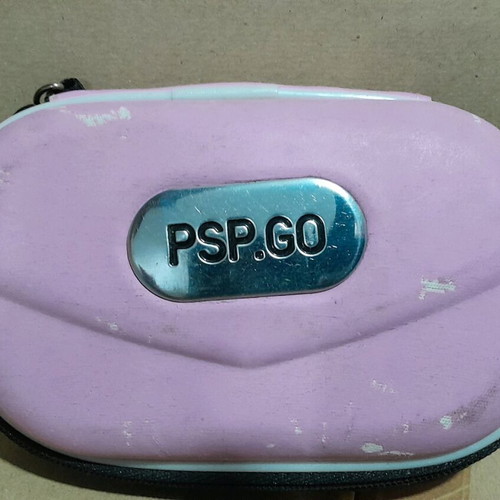 Sony PSP Go White Pearl console box used