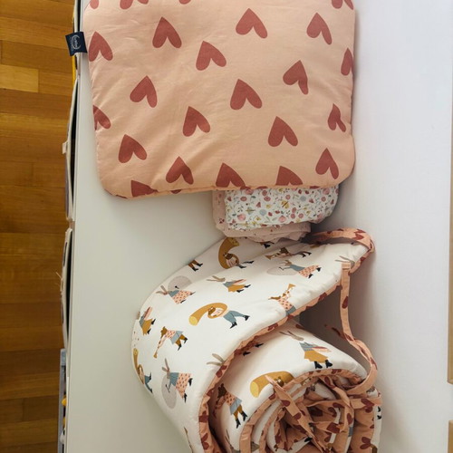 La Millou crib protector set with pillows and two sheets like new