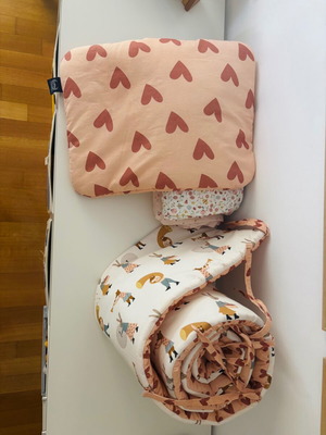 La Millou crib protector set with pillows and two sheets like new