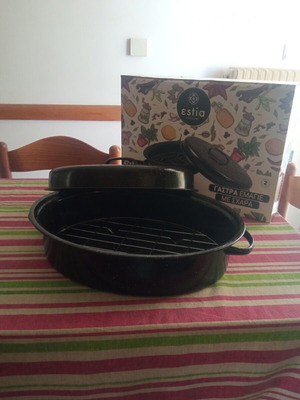 Enamel Roasting Pan with Rack like new 42x32 cm