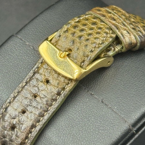 Longines Le Grande Clasique watch used, gold color, battery powered