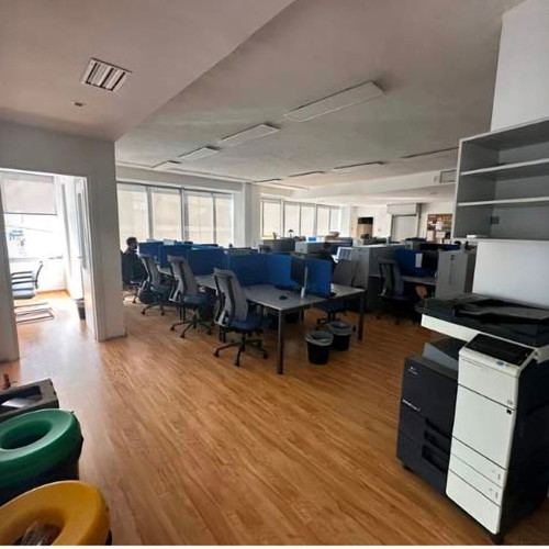 Hall for rent 183 sqm in Chalandri, renovated, 6 rooms, 2 bathrooms