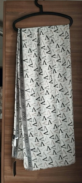 Vogue Italy φουλάρι, viscose, one size 1.86 × 80