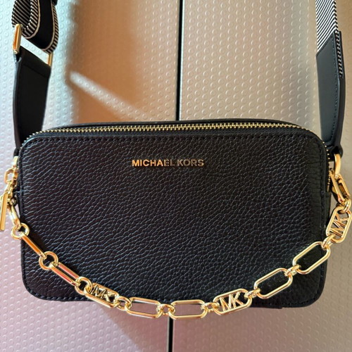 Michael Kors black pebbled leather crossbody bag like new