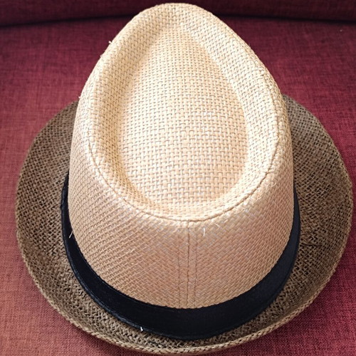 Hats colorful pack of 5 like new, size 58