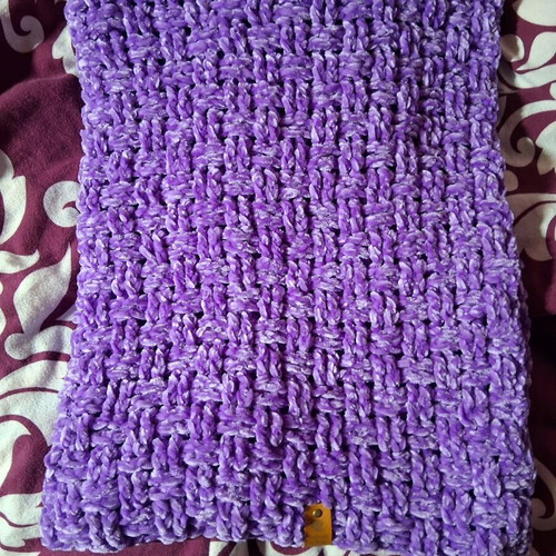Baby blanket handmade new with hypoallergenic velour yarn
