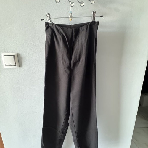 Pink Woman black slim pants XS used