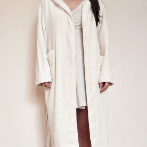 Fleece bathrobe size S like new, cream color