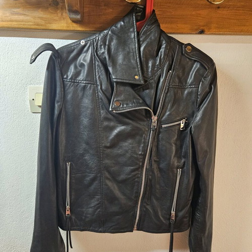 Mango biker jacket genuine leather like new, small, black