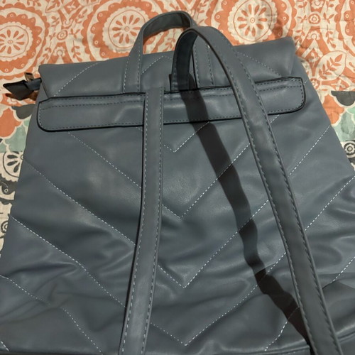 Pak Pak bag like new