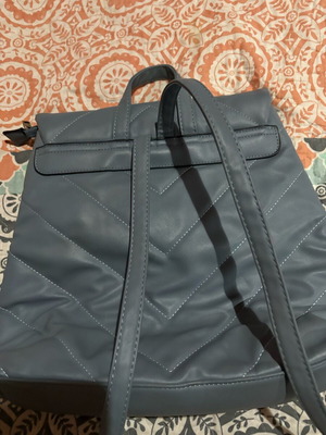 Pak Pak bag like new