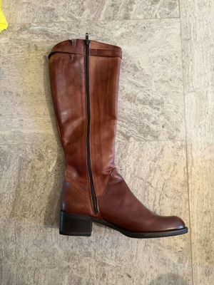 Leather boots, size 38, brown, Italian, Gianna Kazakou