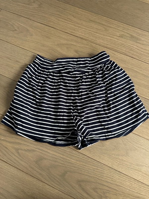 Madame Shou Shou shorts used, size S