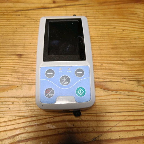 Holter blood pressure Contec ABPM50 lightly used