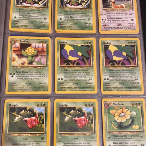 Pokemon Neo Genesis vintage set like new