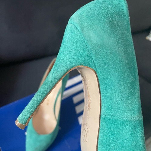 Tsitsivas pumps like new, size 37, pistachio color, leather 8-9cm