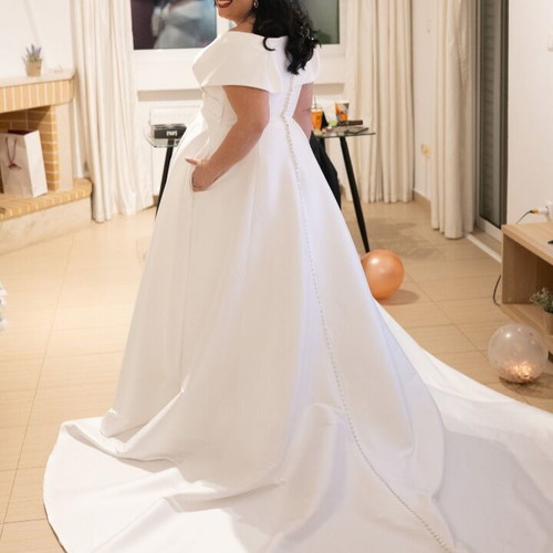 Justin Alexander Wedding Dress 2025-2026 Season like new, A-line mikado satin