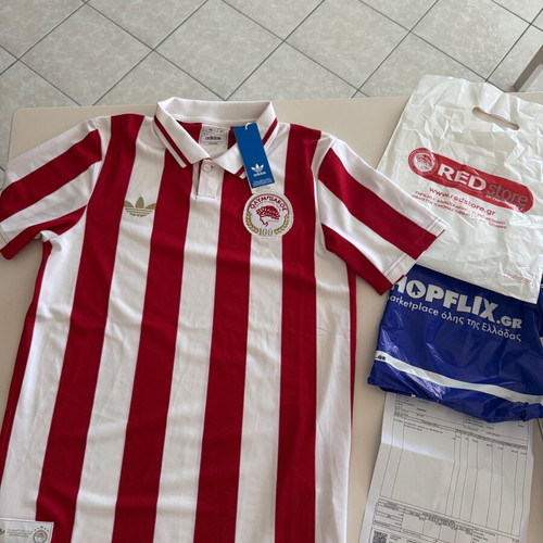 Olympiakos Anniversary Jersey medium authentic, unworn