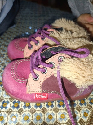 Kickers shoes size 20 like new, worn once