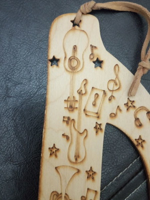 Wooden note new
