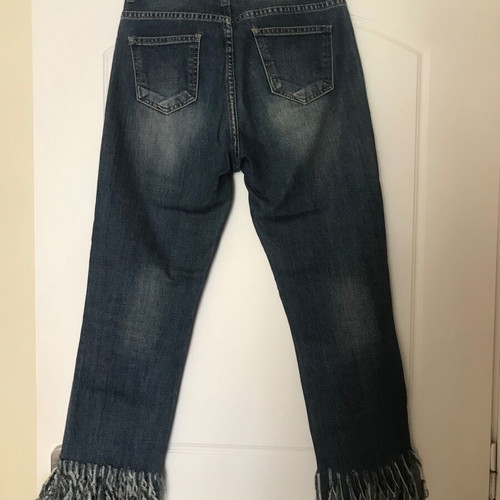 Jean pants medium like new with unique hems Wolbar
