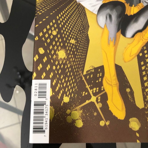 Batgirl 28 Rebirth Gold Foil Special Cover new, 1st print DC Comics 2018