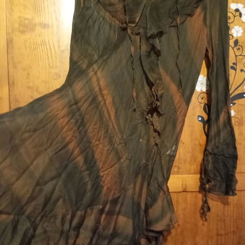Mat Fashion dress like new, brown with ruffles