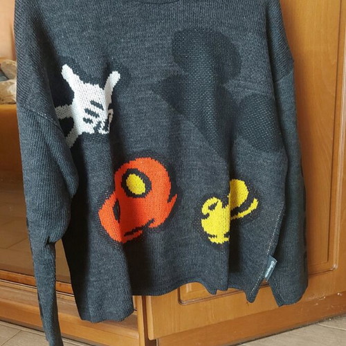 Disney wool pullover like new, size M/L, gray
