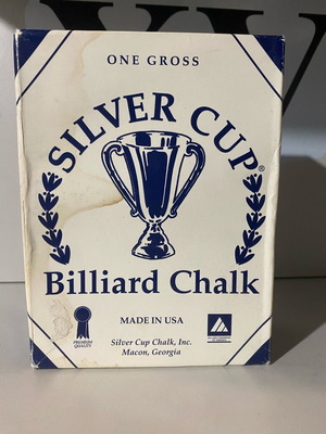 Silver Cup billiard chalk new, 144 pieces in box