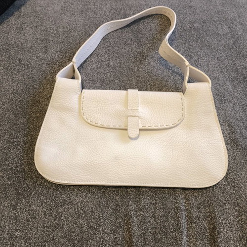 Shoulder bag used, white