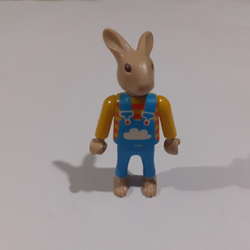 Playmobil rabbit figure
