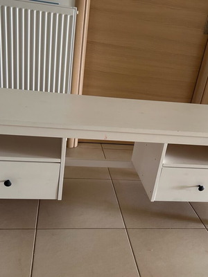 IKEA HEMNES έπιπλο tv μεταχειρισμένο με δύο συρτάρια