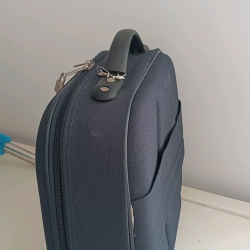 Travel case like new, blue, dimensions 38-32-15