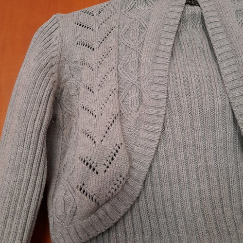 Zara bolero with hood medium, knitted, like new, gray