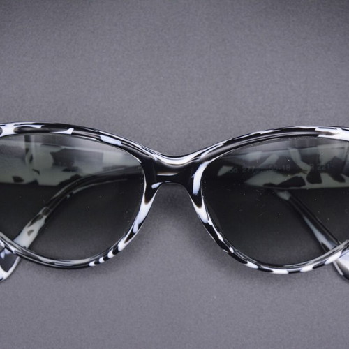 Robert La Roche Mod 277 sunglasses, black and white, vintage 80s